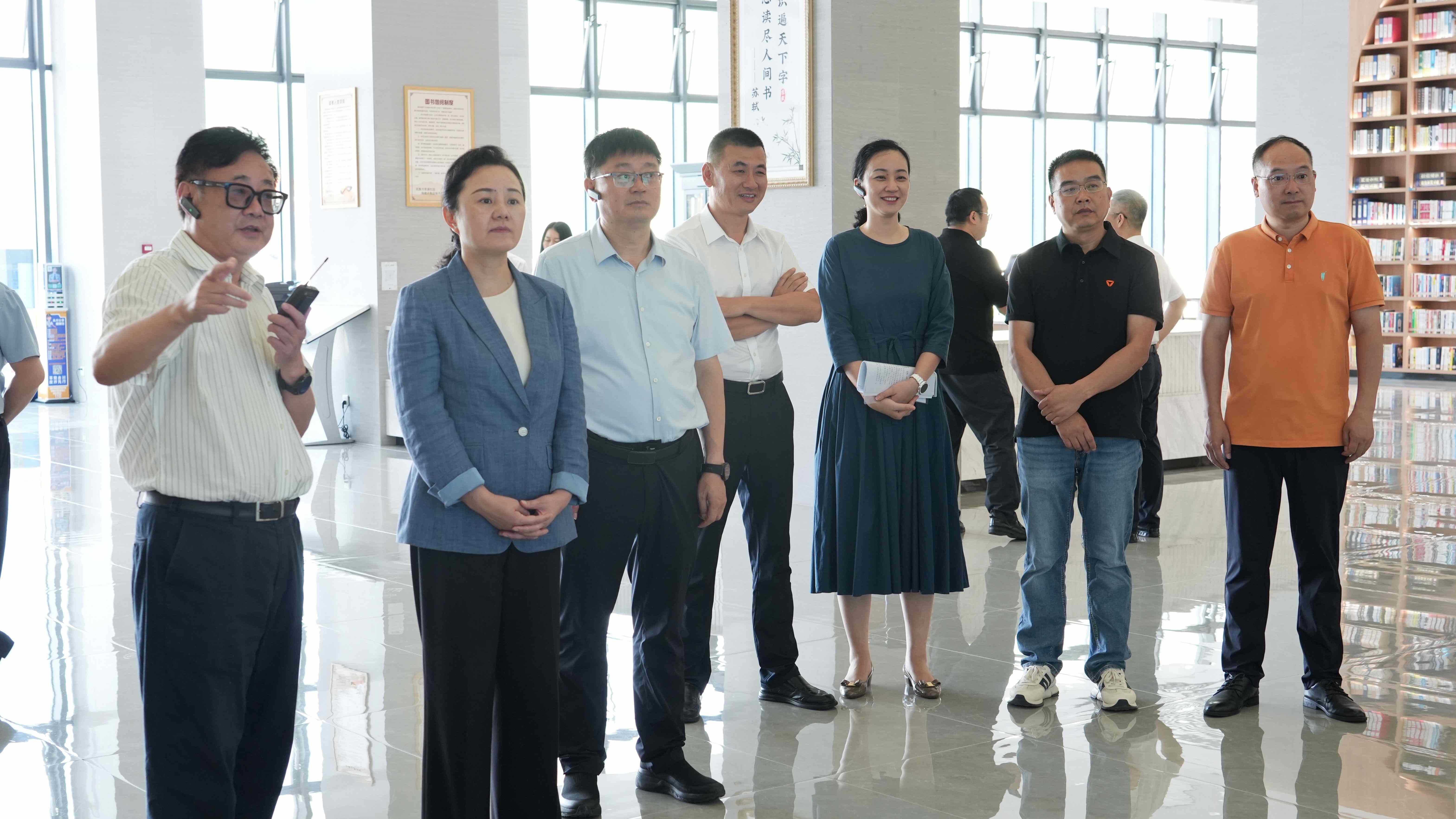 20250628 市委常委一行莅临pa电子调研指导1